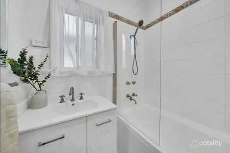 Property photo of 5 Kenner Street Elizabeth Downs SA 5113