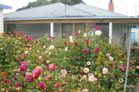 Property photo of 1 Grassy Road Grassy TAS 7256