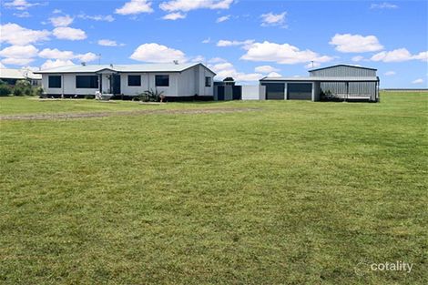 Property photo of 4 Wambo Terrace Pirrinuan QLD 4405