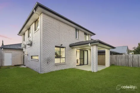 Property photo of 12 Kite Close Pallara QLD 4110