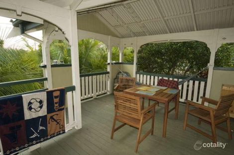 Property photo of 56 Fairfield Road Fairfield QLD 4103