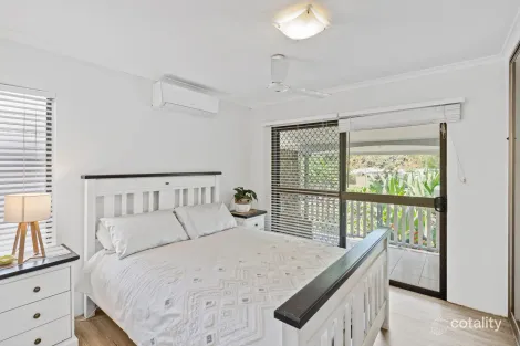 Property photo of 65 Wirrah Close Bayview Heights QLD 4868