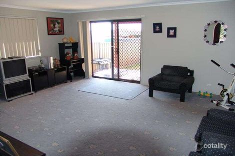 Property photo of 17 Templeton Crescent Moorebank NSW 2170