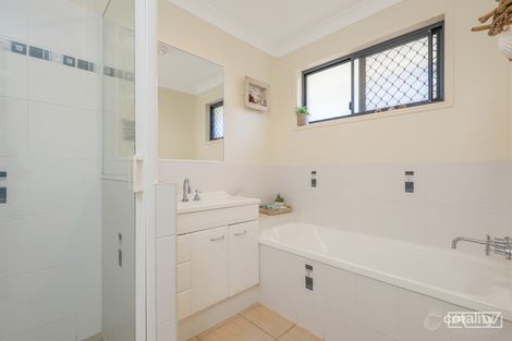 Property photo of 8 Driftwood Drive Rosslyn QLD 4703