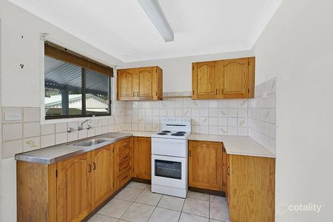 Property photo of 50 Winbin Crescent Gwandalan NSW 2259