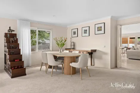 Property photo of 75 Kalbar Road Eltham VIC 3095
