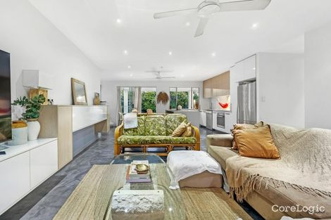 Property photo of 30 Japonica Drive Palm Beach QLD 4221