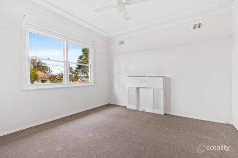 Property photo of 11 Second Avenue Rutherford NSW 2320