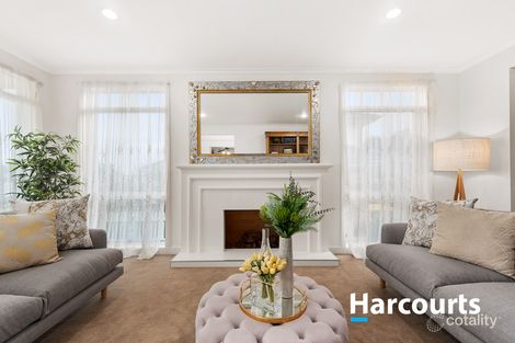Property photo of 11 Richardson Rise Wantirna South VIC 3152
