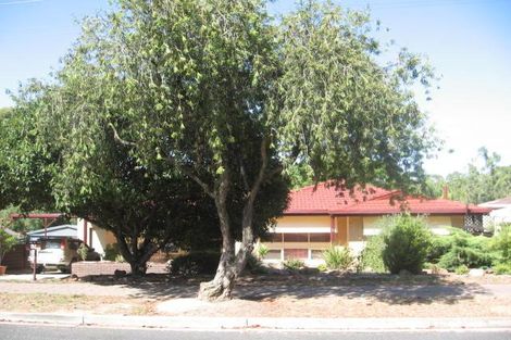 15 Audrey Cres, Valley View, SA 5093
