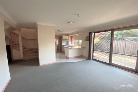 Property photo of 2/16 Bordeaux Street Avondale Heights VIC 3034
