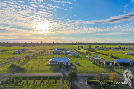 Property photo of 202 Riverside Drive Narrabri NSW 2390