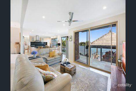 Property photo of 28 Pinnacle Court Robina QLD 4226