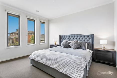 Property photo of 4 Beacon Drive Cranbourne North VIC 3977