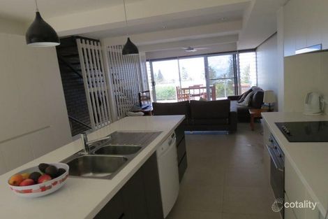 Property photo of 2/17 Park Crescent Sunshine Beach QLD 4567