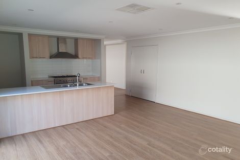 Property photo of 4 Corrimbla Avenue Wollert VIC 3750