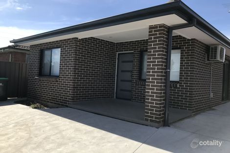 Property photo of 66 Hillview Parade Lurnea NSW 2170