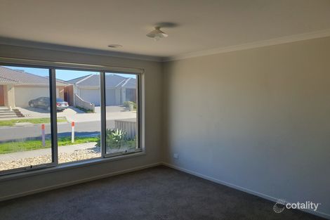 Property photo of 4 Corrimbla Avenue Wollert VIC 3750