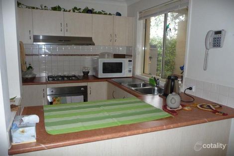 Property photo of 28 Wingello Crescent Wyoming NSW 2250
