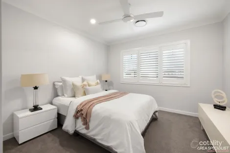 Property photo of 140 Paradise Parade Jacobs Well QLD 4208