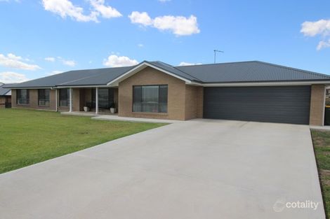 Property photo of 3 Ibis Place Scone NSW 2337