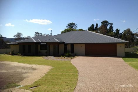 43 Amosfield Rd, Stanthorpe, QLD 4380