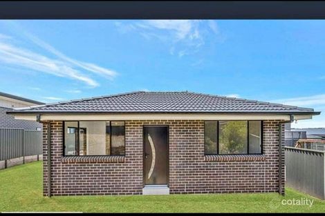 35b Evergreen Dr, Oran Park, NSW 2570