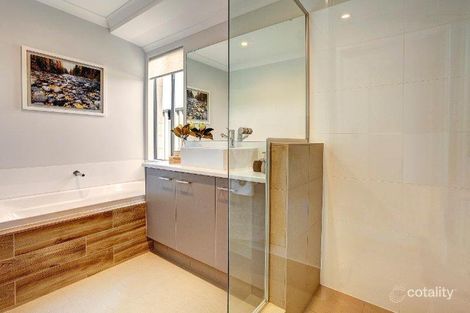 Property photo of 22 Burdekin Vista Hammond Park WA 6164