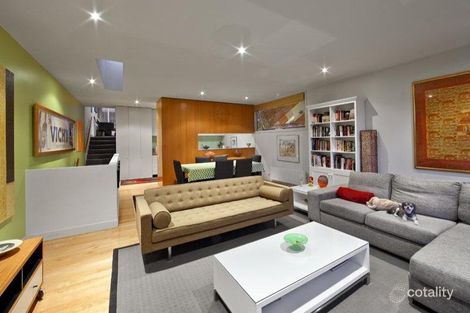 2/174 Clarke St, Northcote, VIC 3070