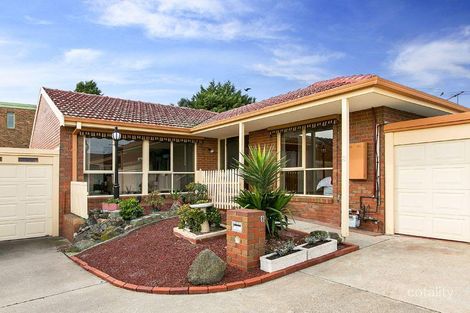 Property photo of 8 Lauren Close Dingley Village VIC 3172