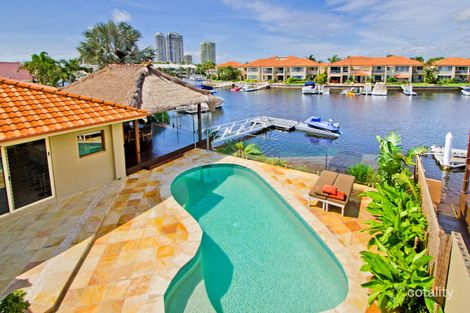 Property photo of 9 Chesterfield Place Runaway Bay QLD 4216