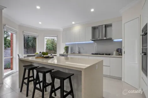 Property photo of 29 Crows Lane Glen Waverley VIC 3150