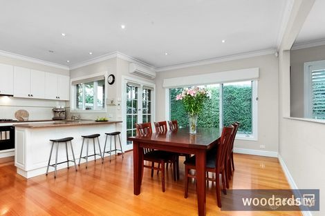 Property photo of 2/4 Farleigh Avenue Burwood VIC 3125