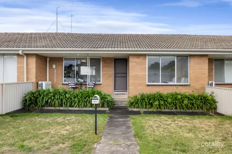 2/749 Geelong Rd, Canadian, VIC 3350