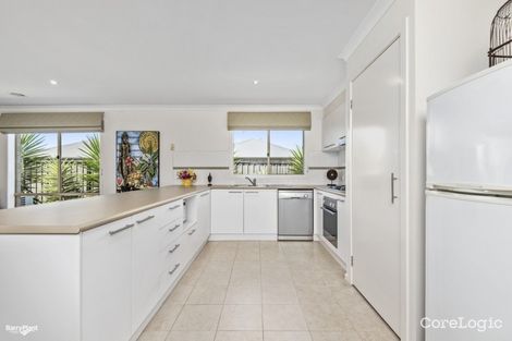Property photo of 4 Truscott Grove Point Cook VIC 3030