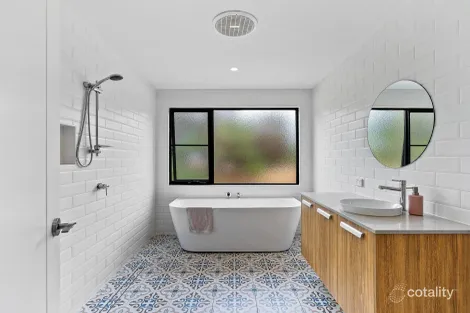 Property photo of 17 Dirk Hartog Drive Nambeelup WA 6207