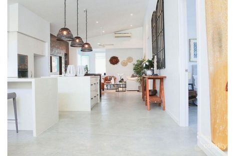 Property photo of 15 Cronulla Avenue Mermaid Beach QLD 4218