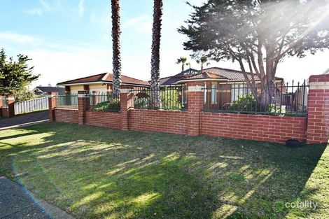 Property photo of 15 Daydream Plaza Halls Head WA 6210