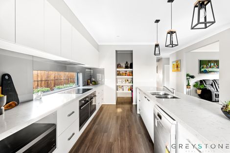 Property photo of 20 Lagoon Drive Aintree VIC 3336