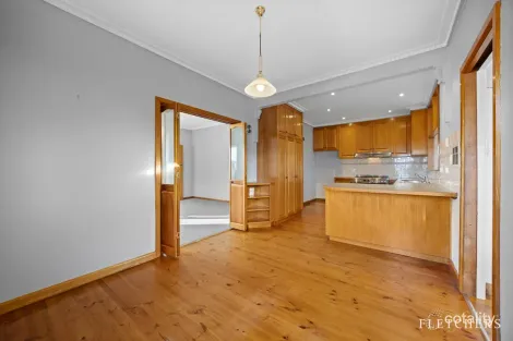 Property photo of 31 Prefect Street Wendouree VIC 3355