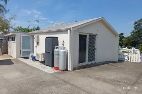 Property photo of 2 Commerce Street Taree NSW 2430