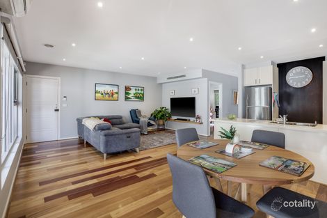 Property photo of 2/203 Mason Street Newport VIC 3015