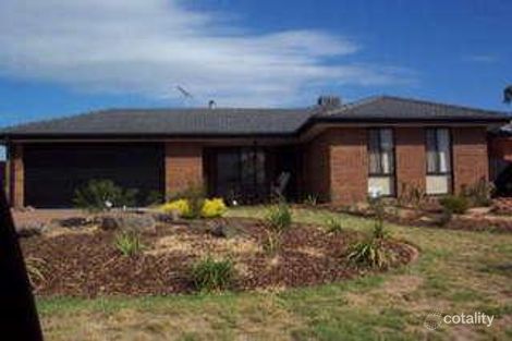 Property photo of 2 Starchenko Court Carrum Downs VIC 3201