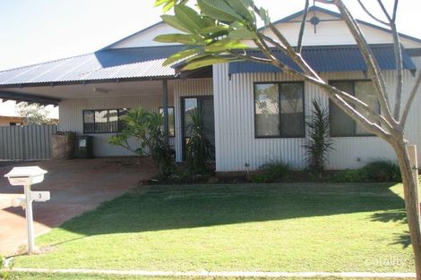 3 Gecko Cir, Nickol, WA 6714