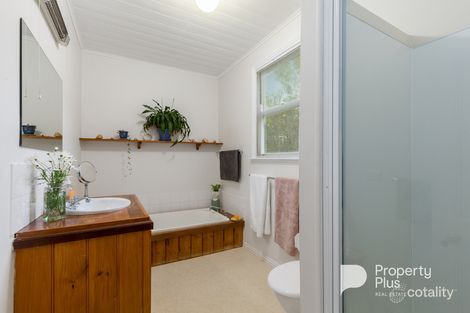 Property photo of 35 Bowden Street Castlemaine VIC 3450