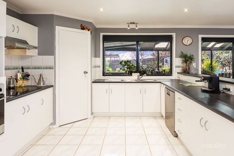 Property photo of 12 Sutton Court Meadows SA 5201