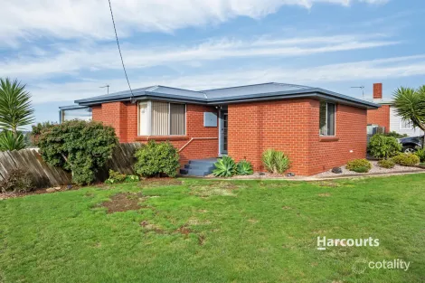 31 Winter Ave, Upper Burnie, TAS 7320