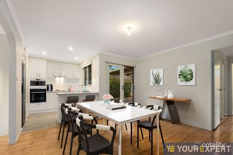 Property photo of 8 Mitre Crescent Berwick VIC 3806