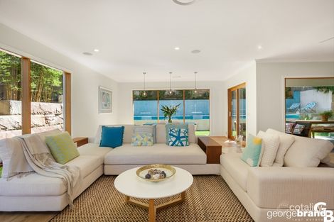 Property photo of 8 Figtree Bay Drive Kincumber NSW 2251