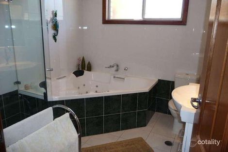 Property photo of 8 Michaels Crescent Punchbowl NSW 2196